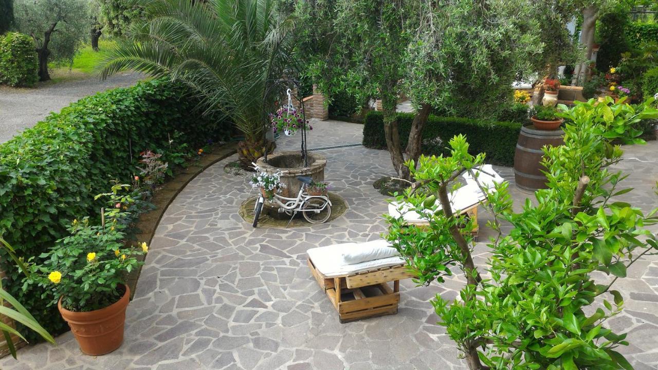 Bed And Breakfast Val Di Lupa Castellina Marittima Exterior photo